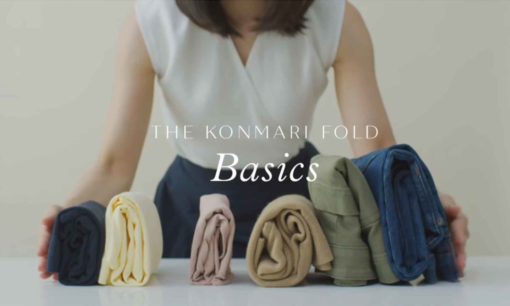 chuẩn bị hành lý với phương pháp gấp quần áo của Kondo Marie